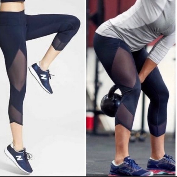 Athleta Pants - Athleta Aura Sonar Capri Mesh Cut Out Leggings M
